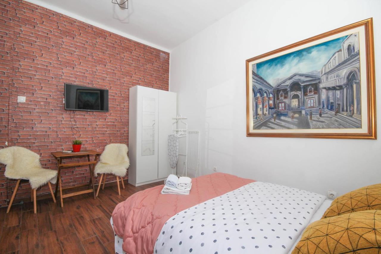 Fab 'N' Chic Apartments Split Exterior foto