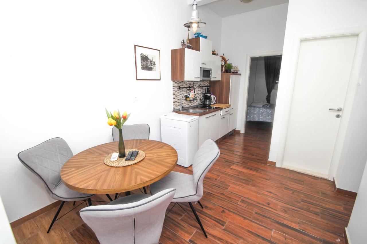 Fab 'N' Chic Apartments Split Exterior foto